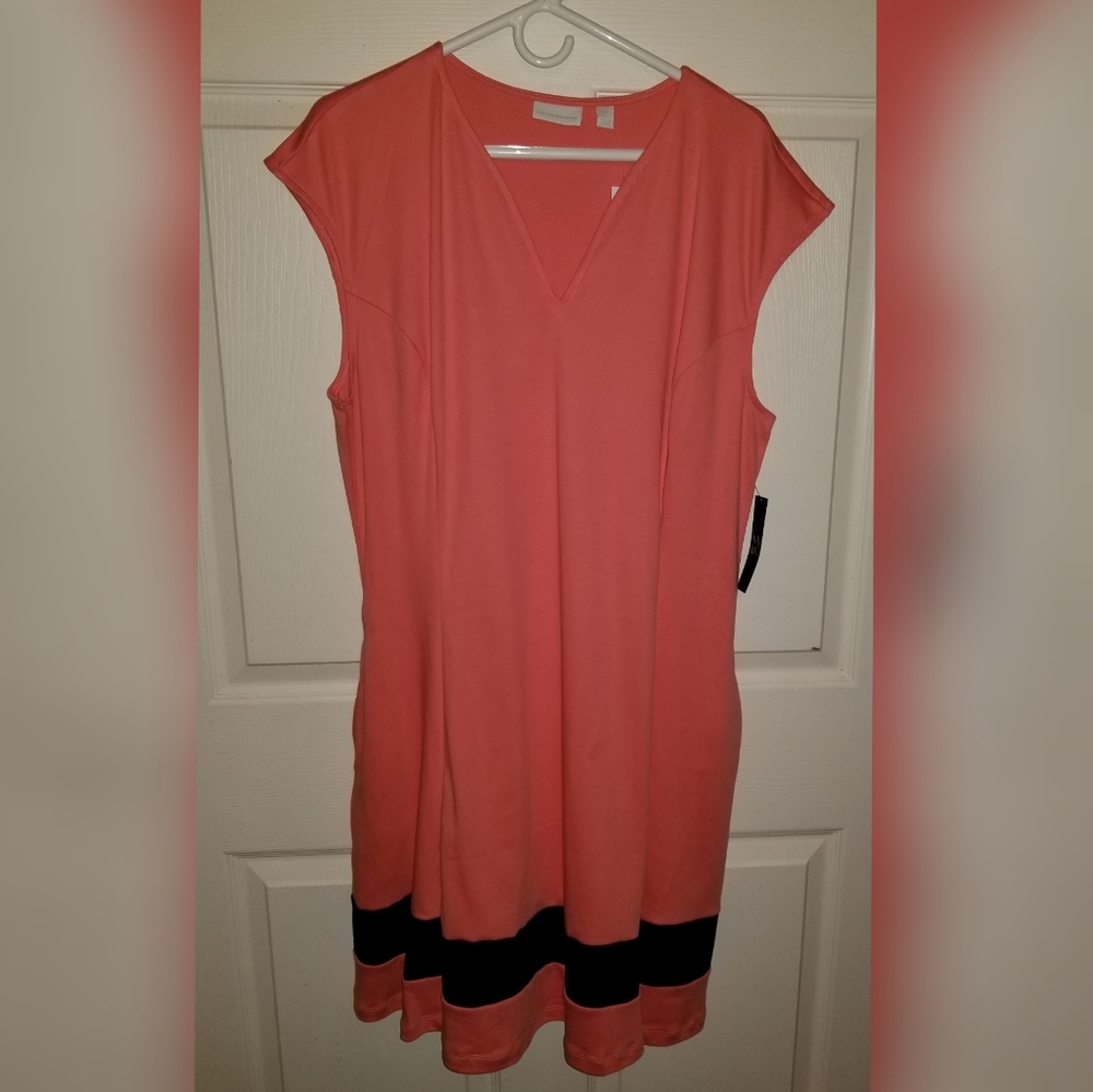 NY&Co Sleeveless Dress